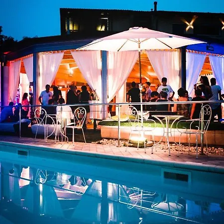 Riviera Udine Szálloda 3*