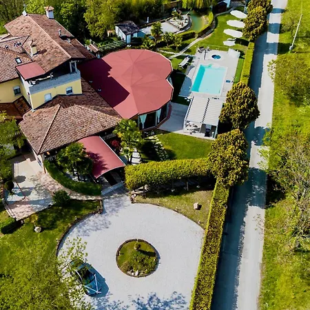 Riviera Udine Szálloda Pradamano